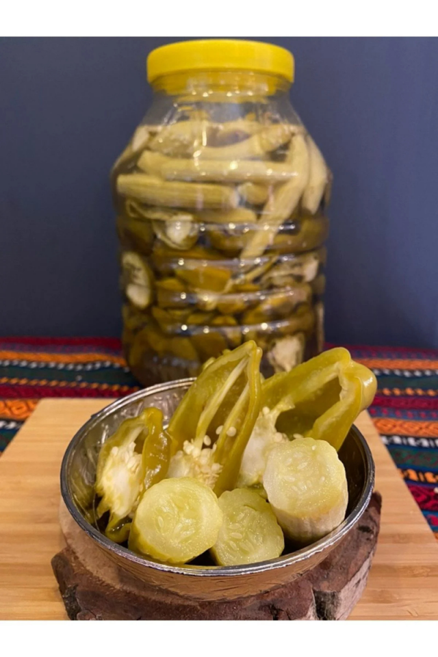 Antep Usulü Karışık Biber ve Acur Turşusu- 4500 Cc