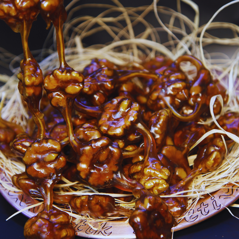 Lezzetli Taze Pekmezli Cevizli Sucuk