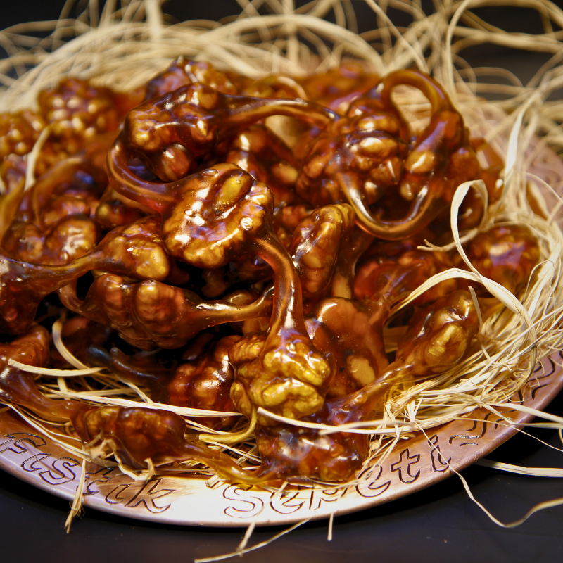 Lezzetli Taze Pekmezli Cevizli Sucuk