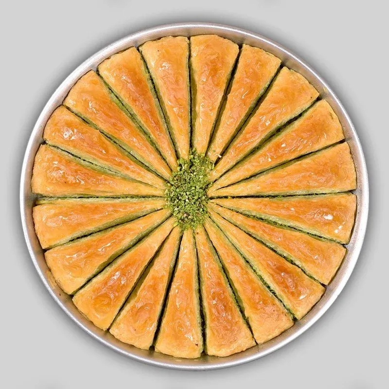 Antep Fıstıklı Havuç Dilim Baklava 1150 G Tepsi Hızlı Kargo (Ertesi Gün Teslim İst.-Ank.-İzmir)