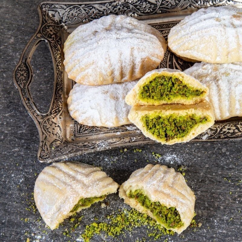 Antep Usulü Antep Fıstıklı Kerebiç Kurabiyesi ( Fıstıklı Kömbe )