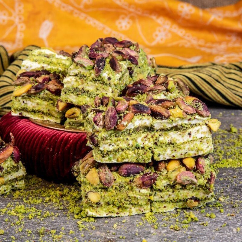 Çikolatalı Bol Antep Fıstıklı Katmer Lokum