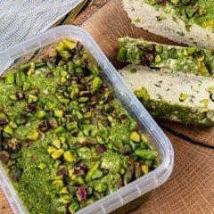 Bol Fıstıklı Tahin Helvası 470 g