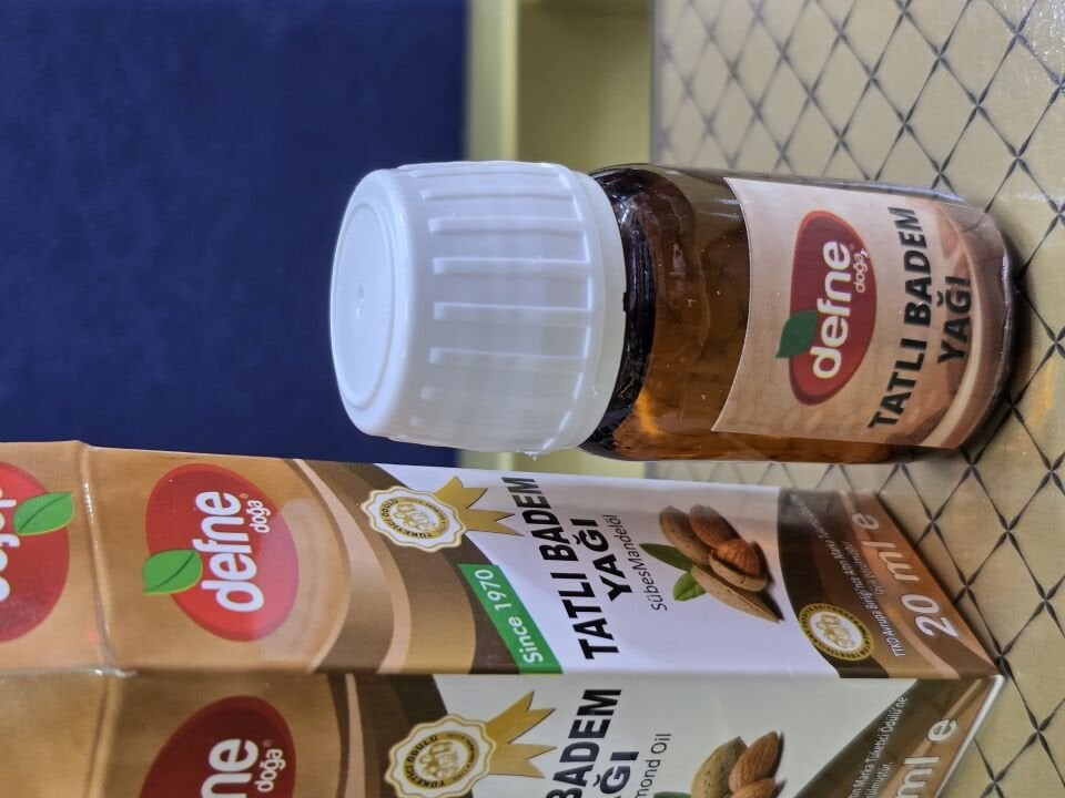 Tatlı badem yağı Defne  20ml