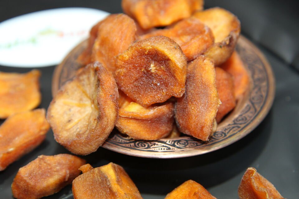 DİLİMLENMİŞ YAŞ HURMA