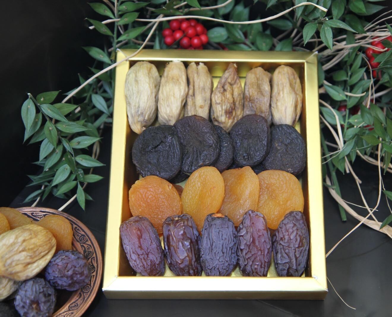 Zarif Sunum, Doğal Kuru Meyveler Hediyelik 400 gr