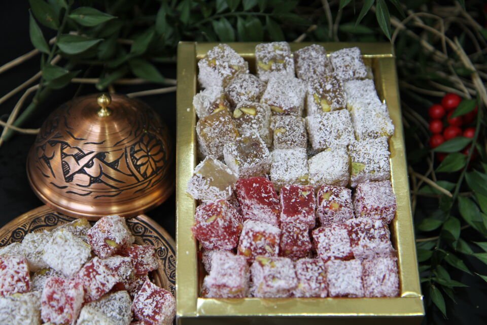 Şık Kutuda Çifte Kavrulmuş Fıstıklı Lokum 400 Gr